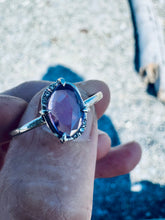 Load image into Gallery viewer, Purple Sapphire dew and ice ring