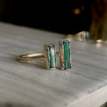 Load image into Gallery viewer, The Bec Emerald sister ring