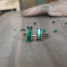 Load image into Gallery viewer, The Bec Emerald sister ring