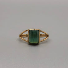 Load image into Gallery viewer, Pine slice ring