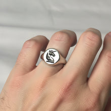 Load image into Gallery viewer, Unicorn signet ring