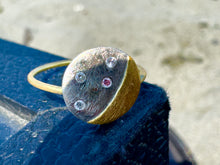 Load image into Gallery viewer, Starry pink diamond moon ring