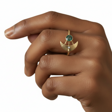 Load image into Gallery viewer, Delphine lunar ring
