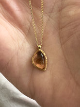 Load image into Gallery viewer, Golden Jubalee necklace