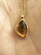 Load image into Gallery viewer, Golden Jubalee necklace