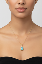 Load image into Gallery viewer, Bermuda gold necklace
