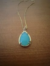 Load image into Gallery viewer, Bermuda gold necklace
