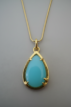 Load image into Gallery viewer, Bermuda gold necklace