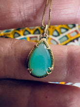 Load image into Gallery viewer, Bermuda gold necklace