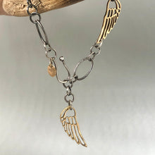 Load image into Gallery viewer, Courage wing bracelet