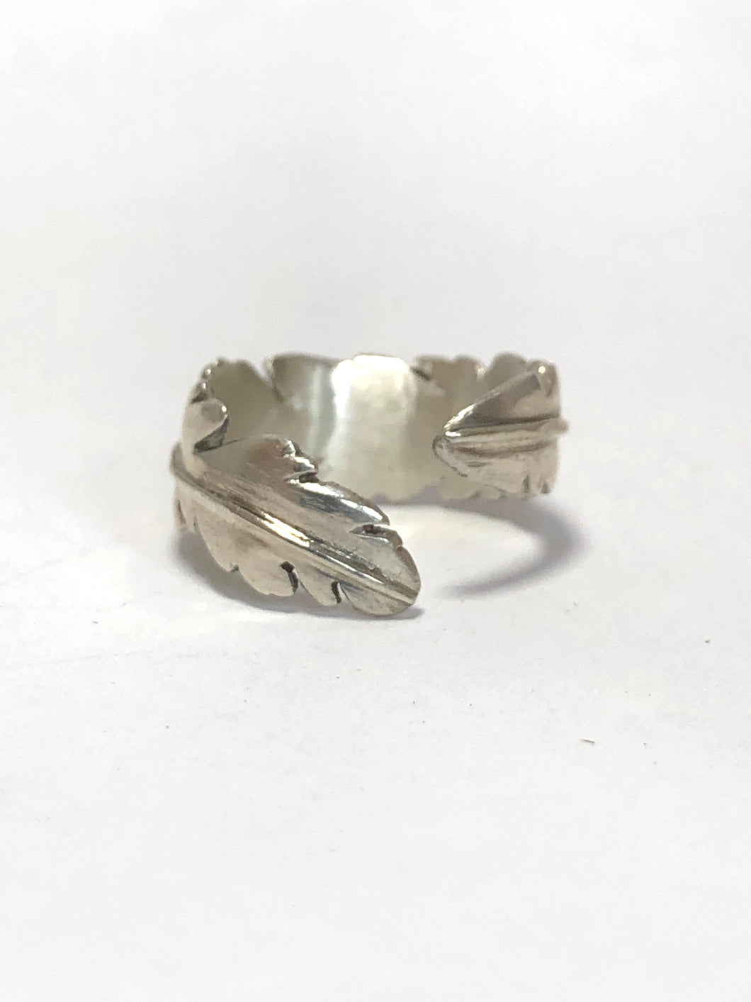 Feather hug ring in sterling silver Earrings Online, Engagement rings, Trendy jewelry, Handmade jewelry, Custom designs jewelry