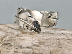 Feather wrap ring