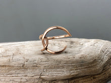 Load image into Gallery viewer, Rose gold cocktail ring